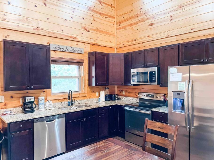 Indoor Heated Pool Hot Tub Cabin Sevierville Bagian luar foto