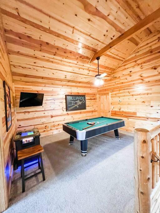Indoor Heated Pool Hot Tub Cabin Sevierville Bagian luar foto